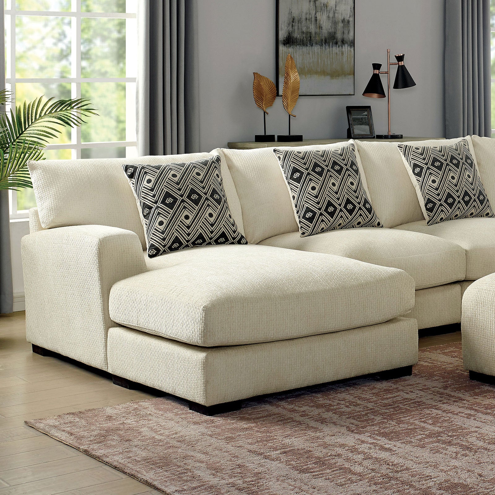 KAYLEE U-Shaped Sectional