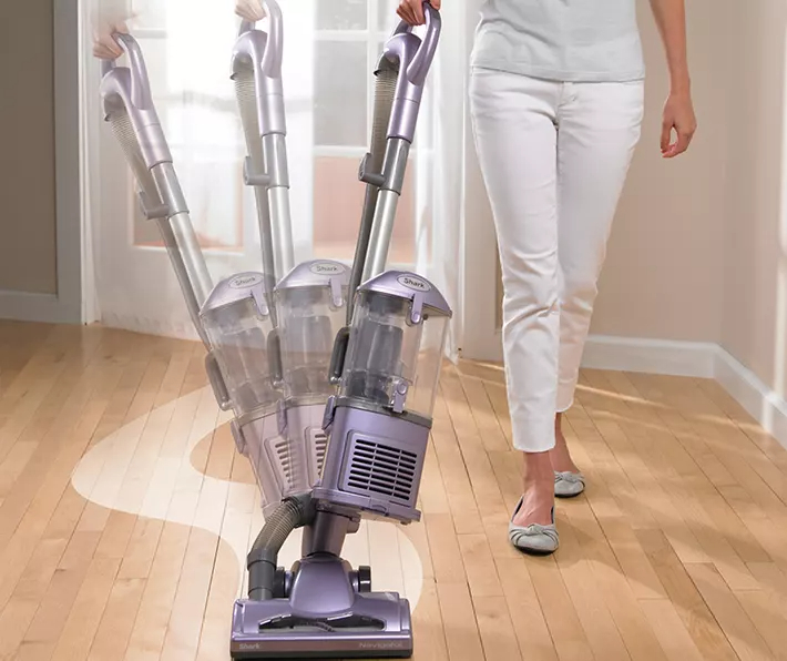 Navigator Lift-Away Vacuum