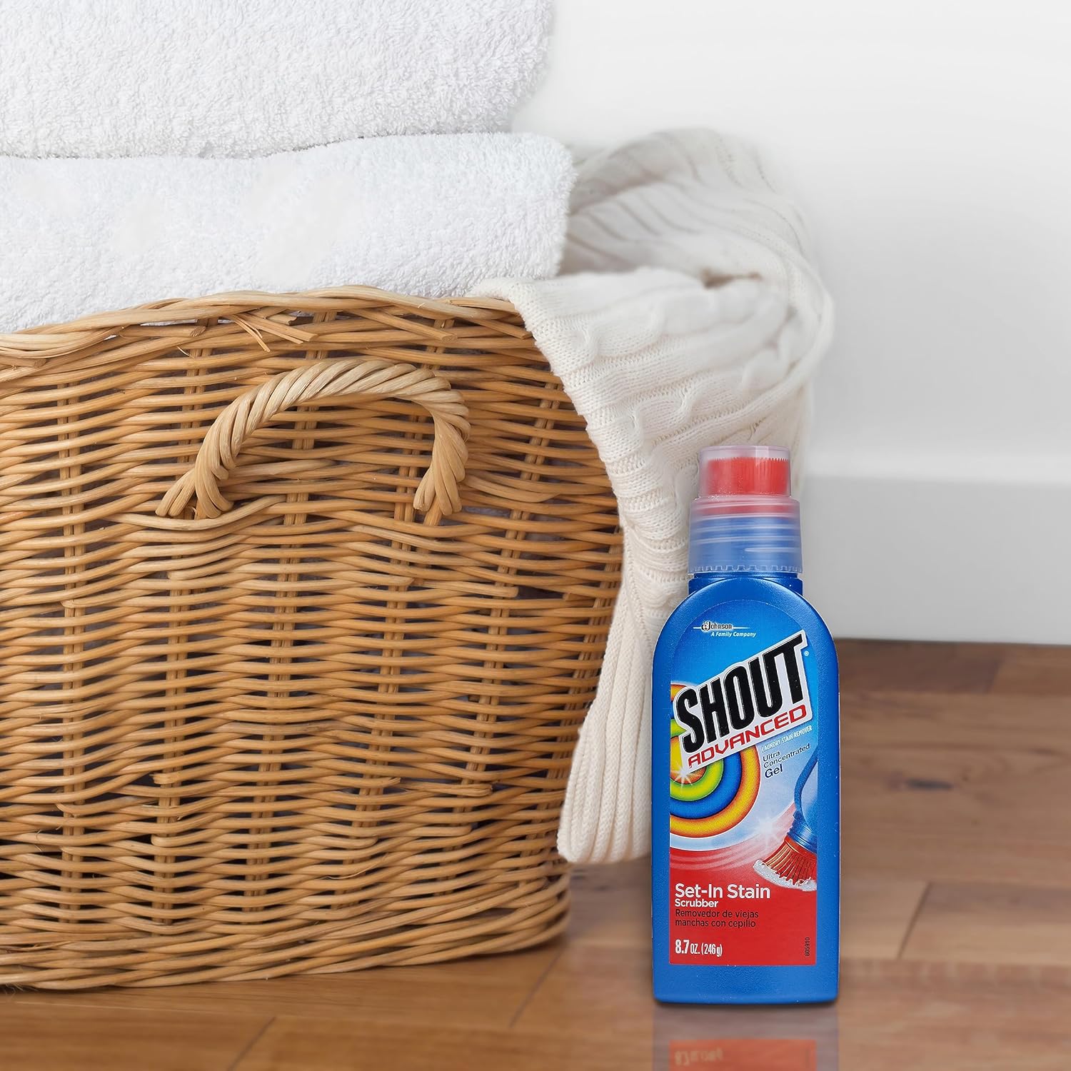 Shout Advanced Stain Remover Brush, Ultra Concentrated Gel with Built-In Scrubber Brush for Deep Set-In Stains, 8.7Oz