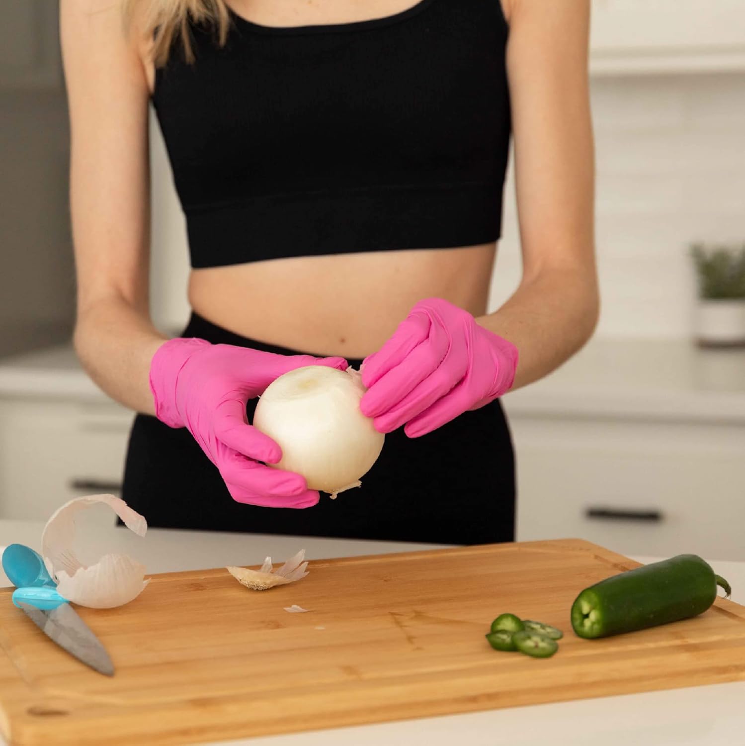 FRAMAR Pink Gloves Disposable Latex Free – Pink Nitrile Gloves Medium, Latex Free Gloves Medium, Plastic Gloves Disposable, Guantes de Nitrilo, Cleaning Gloves Medium, Non Latex Gloves