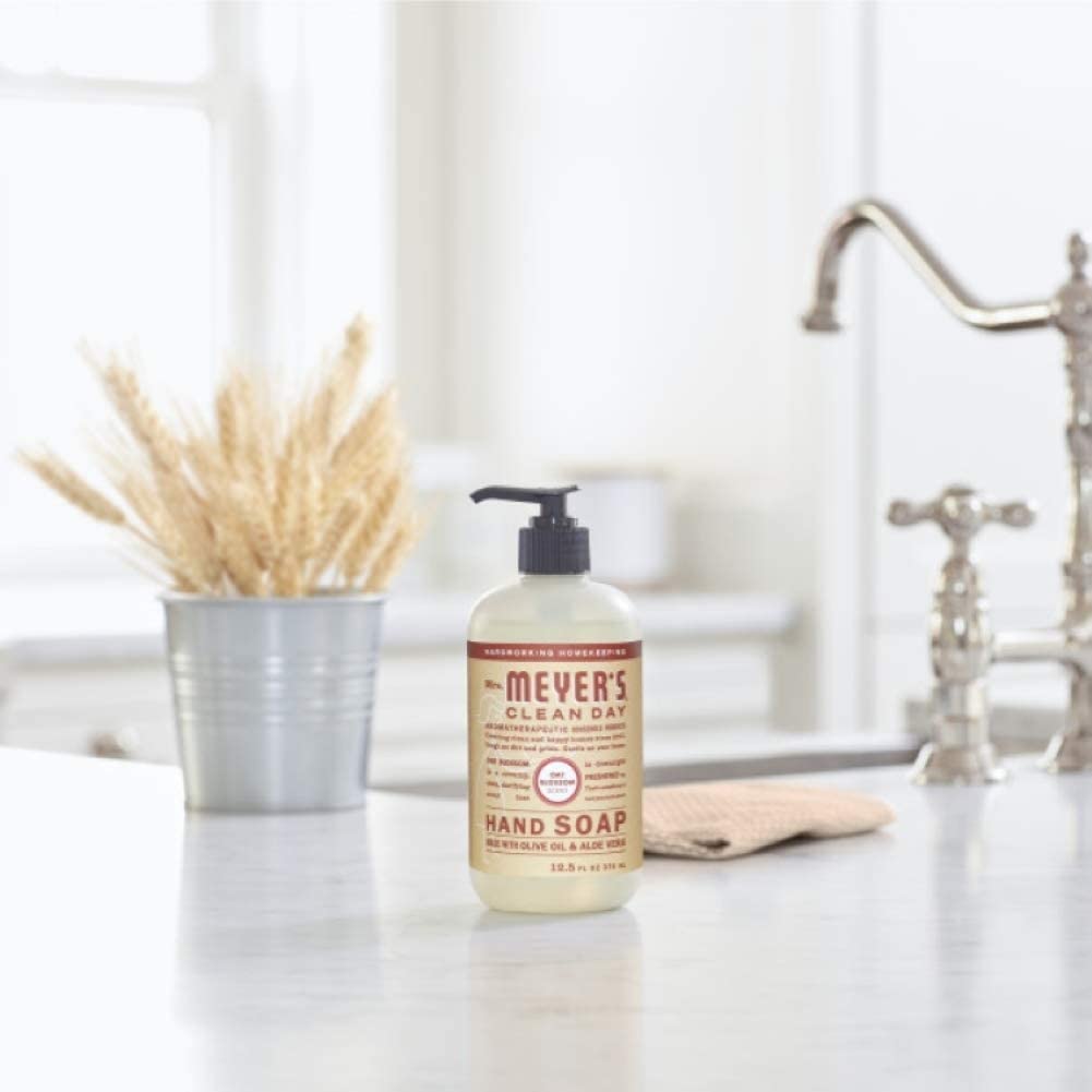 MRS. MEYER'S CLEAN DAY Liquid Hand Soap Refill, Cruelty Free and Biodegradable Formula, Lemon Verbena Scent, 33 oz