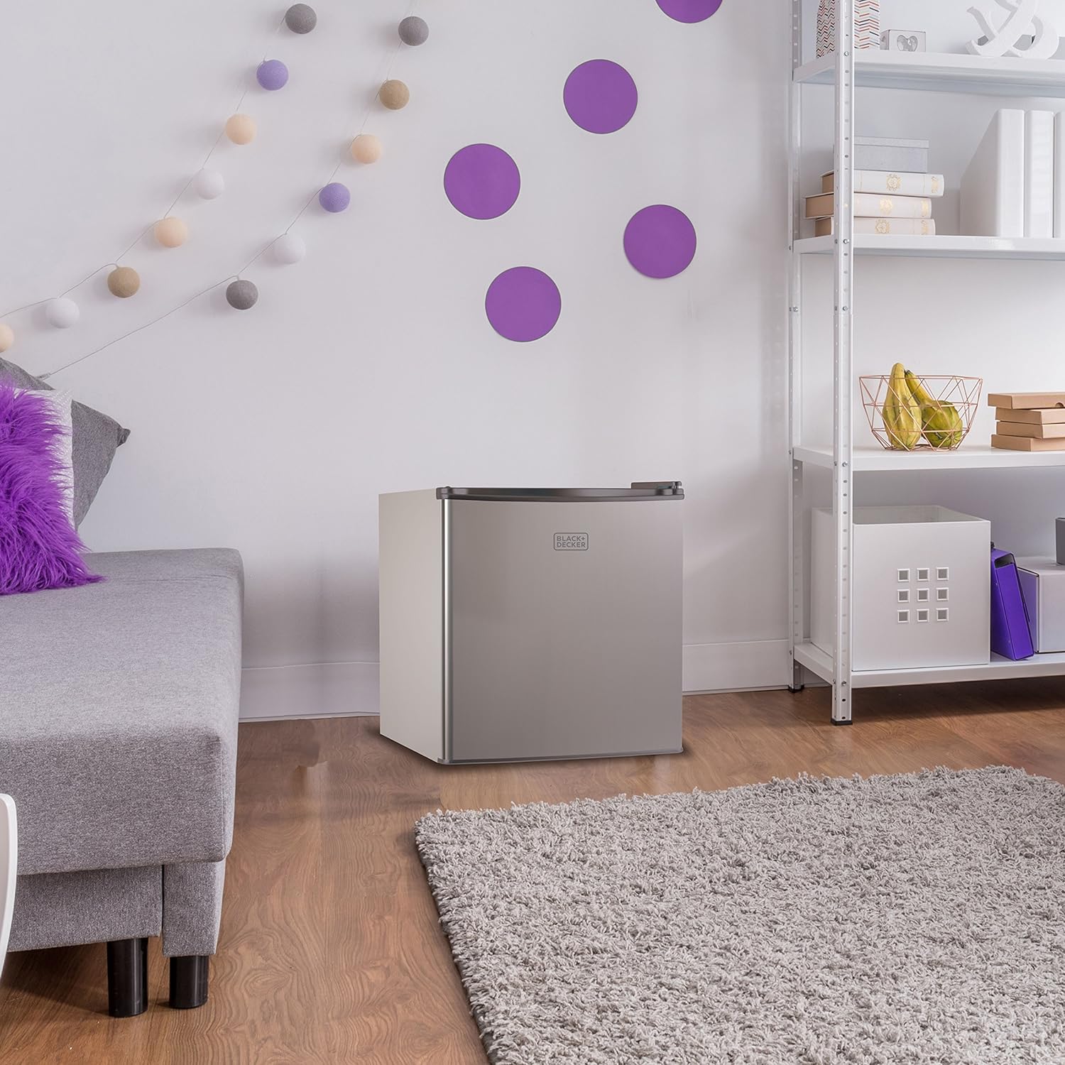 BLACK+DECKER BCRK17B Compact Refrigerator Energy Star Single Door Mini Fridge with Freezer, 1.7 Cubic Feet, Black