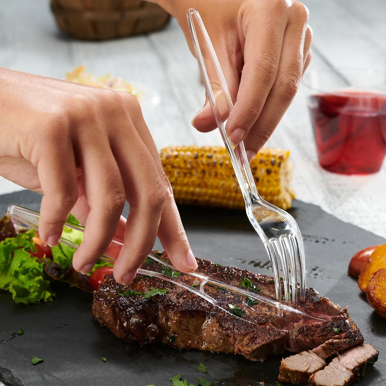 Comfy Package [100 Pack Heavy Duty Disposable Clear Plastic Knives - Basic Cutlery for Parties, Events, and Everyday Use