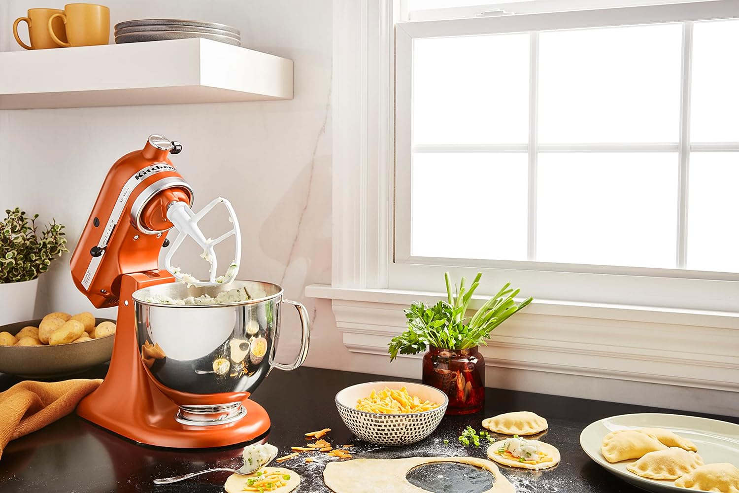 KitchenAid Artisan Series 5 Quart Tilt Head Stand Mixer with Pouring Shield KSM150PS, Removable bowl, Aqua Sky