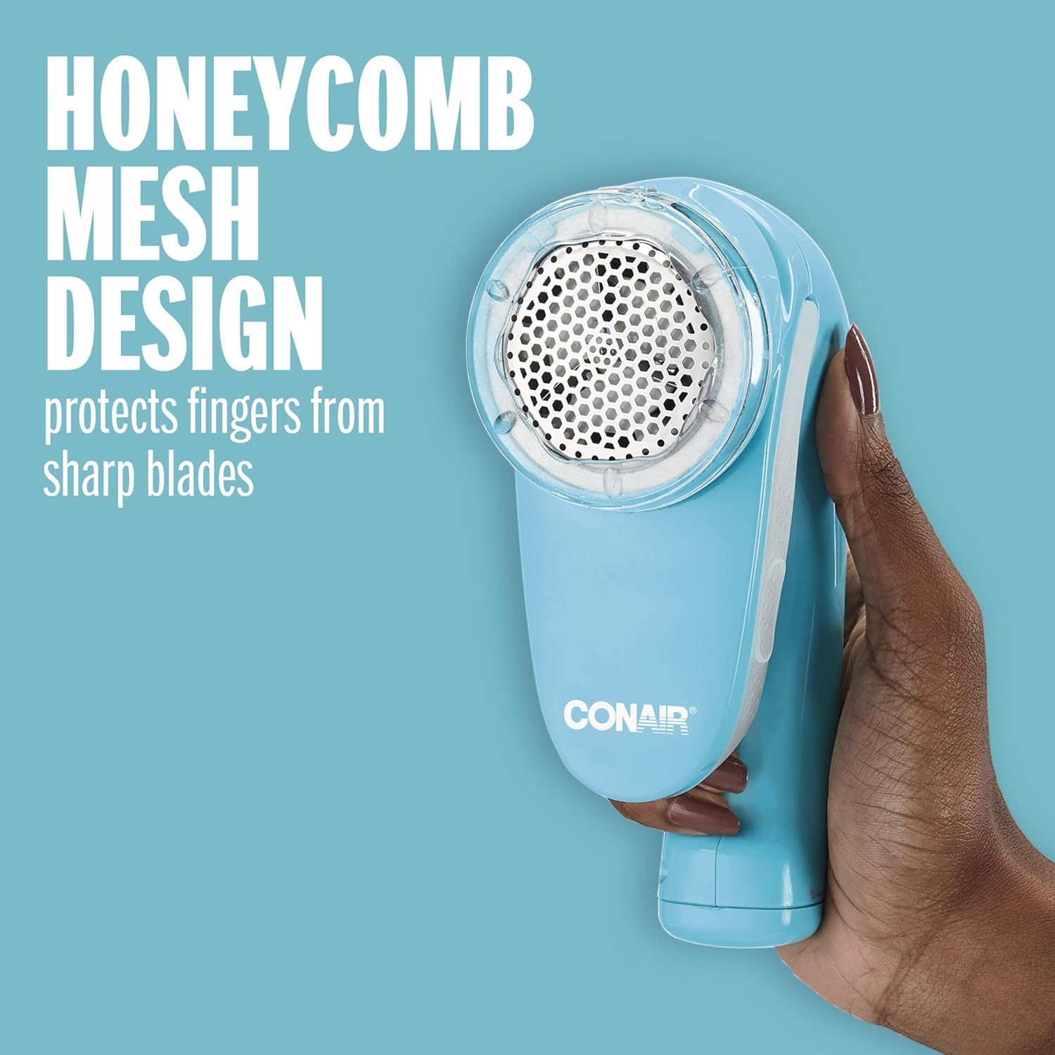 Conair Fabric Shaver and Lint Remover, Battery Operated Portable Fabric Shaver, White