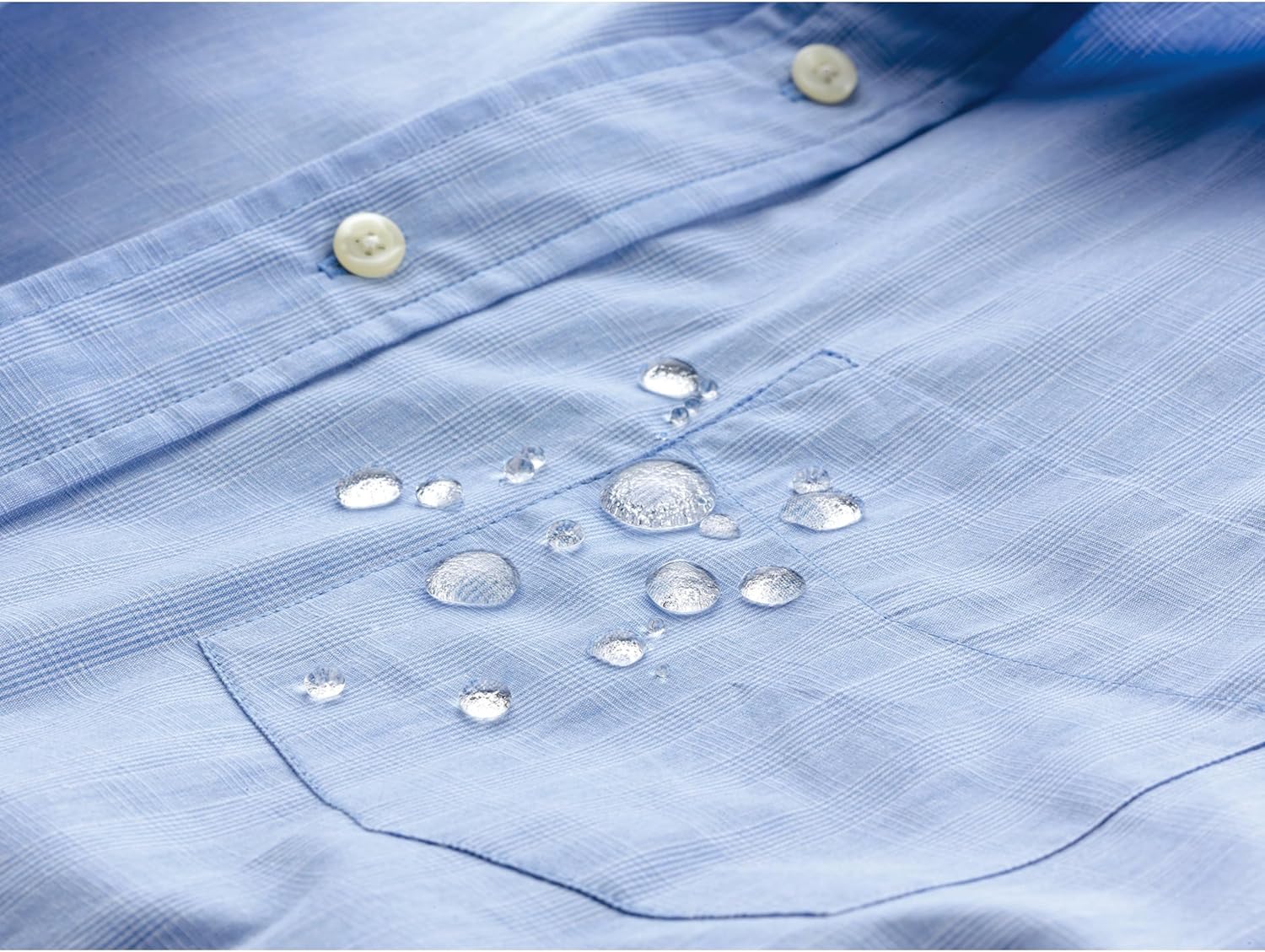 Scotchgard Fabric Water Shield, Water Repellent Spray for Spring and Summer Clothing and Household Upholstery Items, Long-Lasting Protection for Seasonal Fabric, Two 10 Oz Cans (Pack of 2)