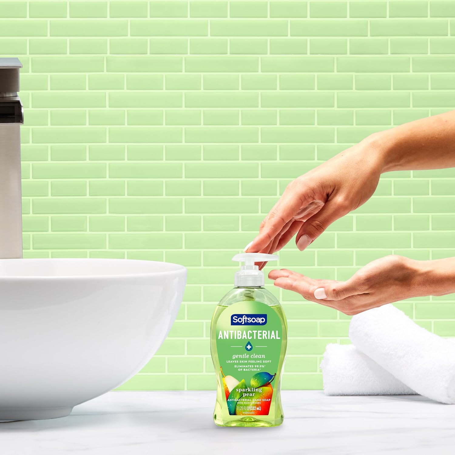 Softsoap Antibacterial Liquid Hand Soap, Fresh Citrus Scent Hand Soap, 11.25 Ounce, 6 Pack