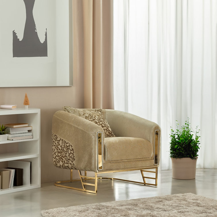 Ratni 4 - Piece Velvet Living Room Set