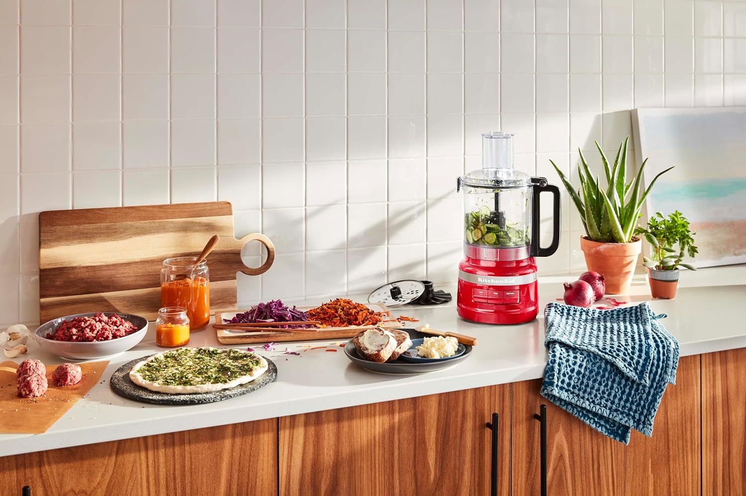 KitchenAid KFP0718CU Food Processor, 7 Cup, Contour Silver