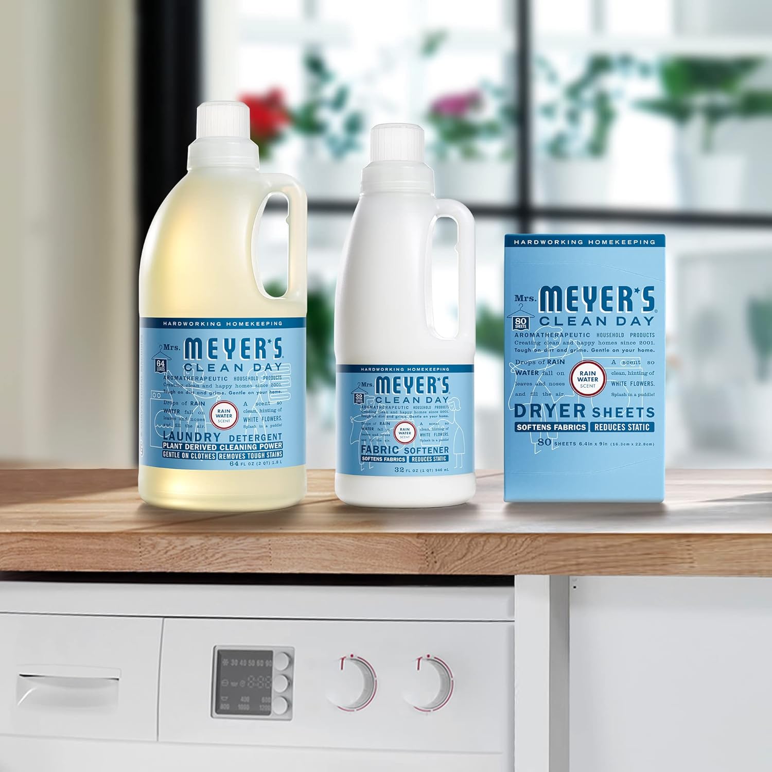 MRS. MEYER'S CLEAN DAY Liquid Laundry Detergent, Biodegradable Formula Infused with Essential Oils, Lavender, 64 oz (64 Loads)