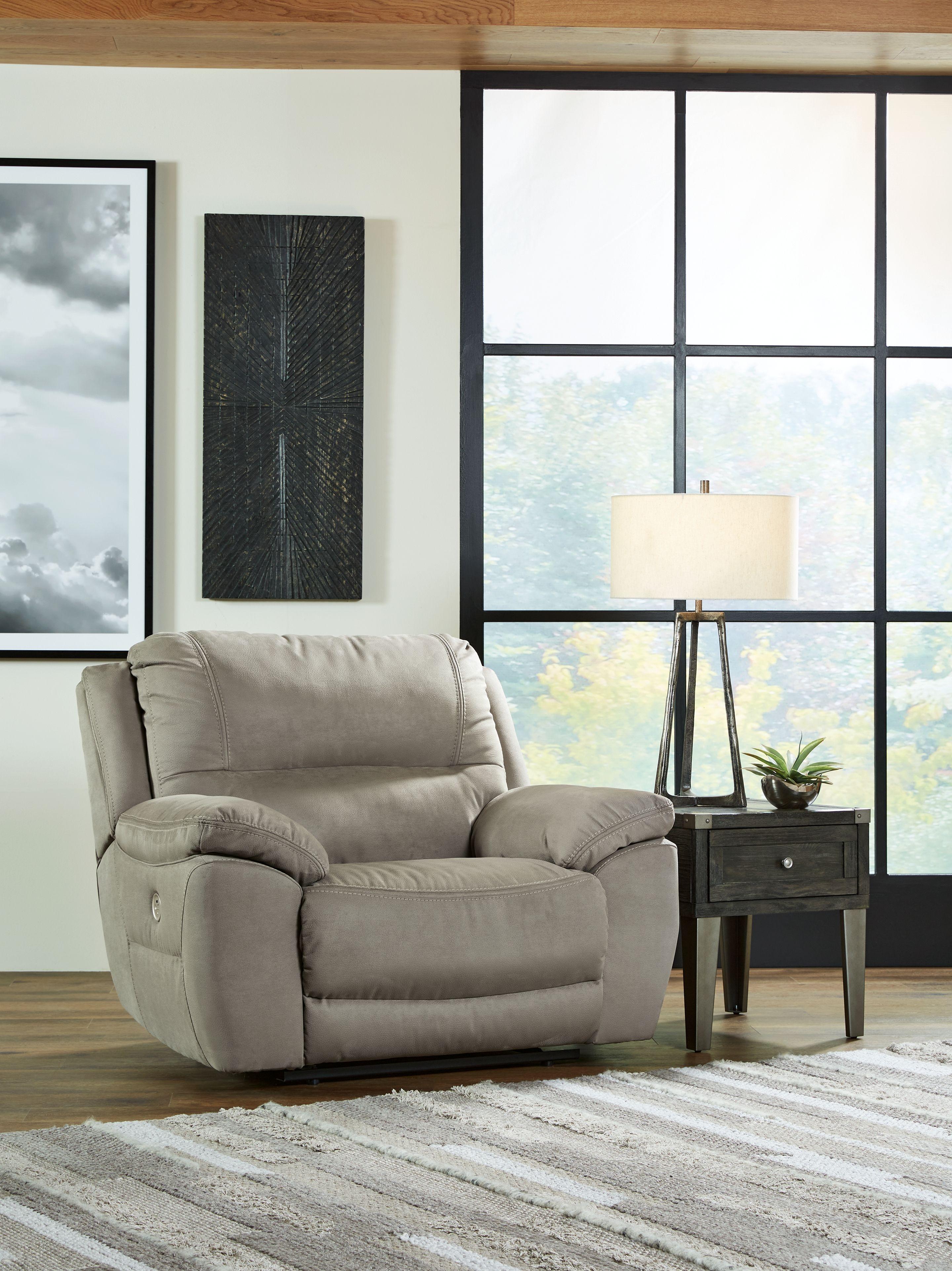 Next-gen Gaucho - Zero Wall Wide Seat Recliner