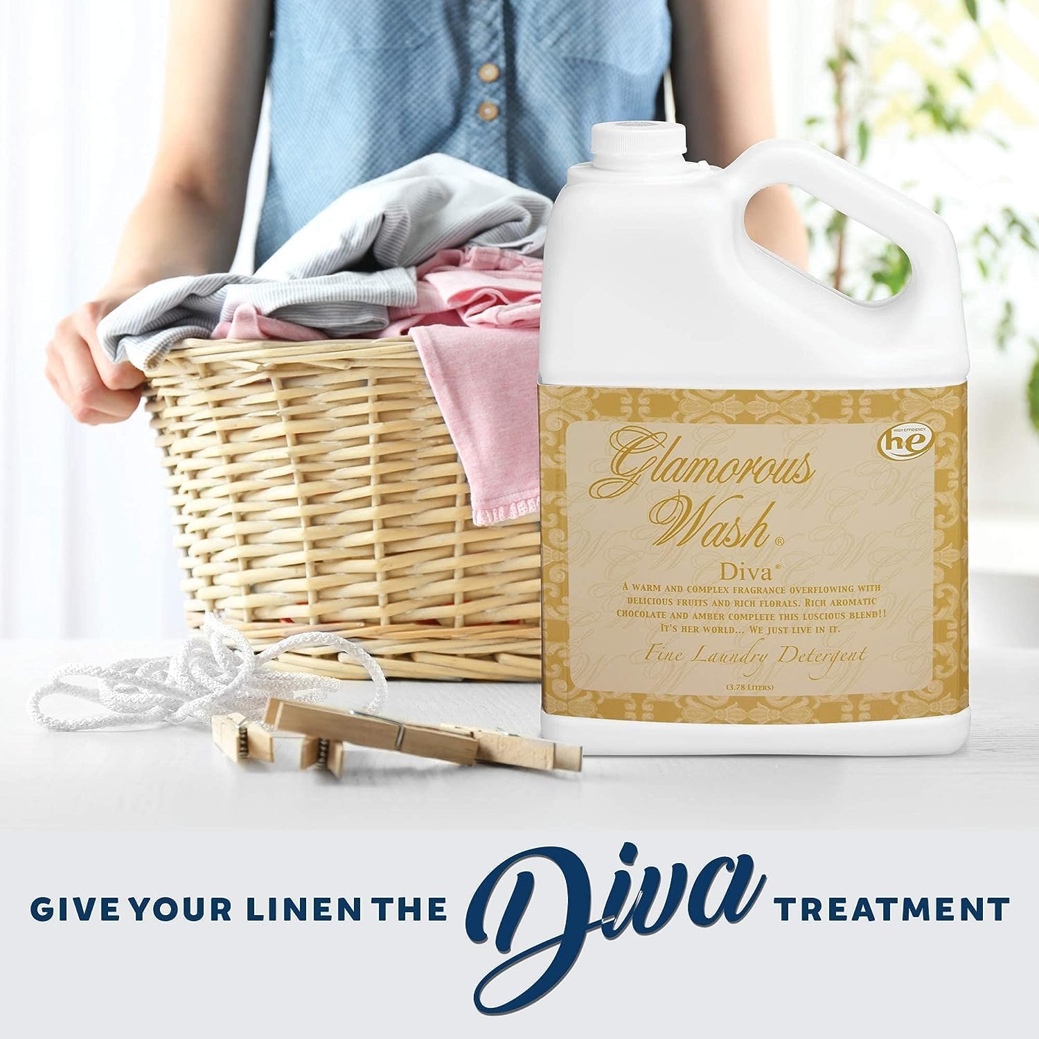 Tyler Glam Wash Laundry Detergent, Diva 907g, Liquid, 32 FL Oz (0.95L) HE Safe