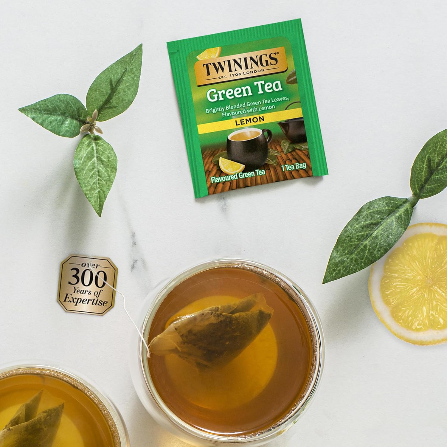Twinings English Breakfast Black Tea Individually Wrapped Bags, 100 Count (Pack of 1), Smooth, Flavourful, and Robust, Caffeinated, Enjoy Hot or Iced | Packaging May Vary