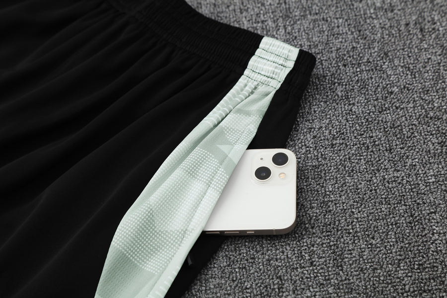 Kit Shirt + Shorts Real Madrid White/Black Training 25/26