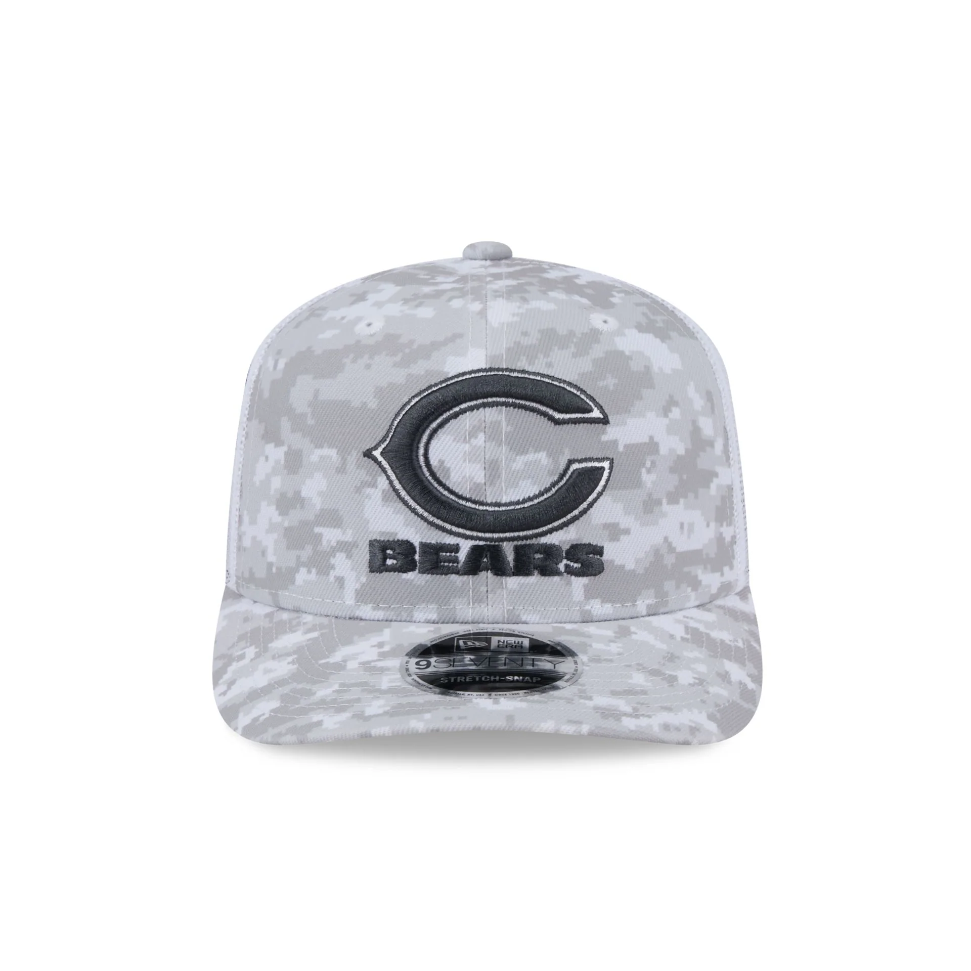 Chicago Bears 2024 Salute to Service 9SEVENTY Trucker Hat