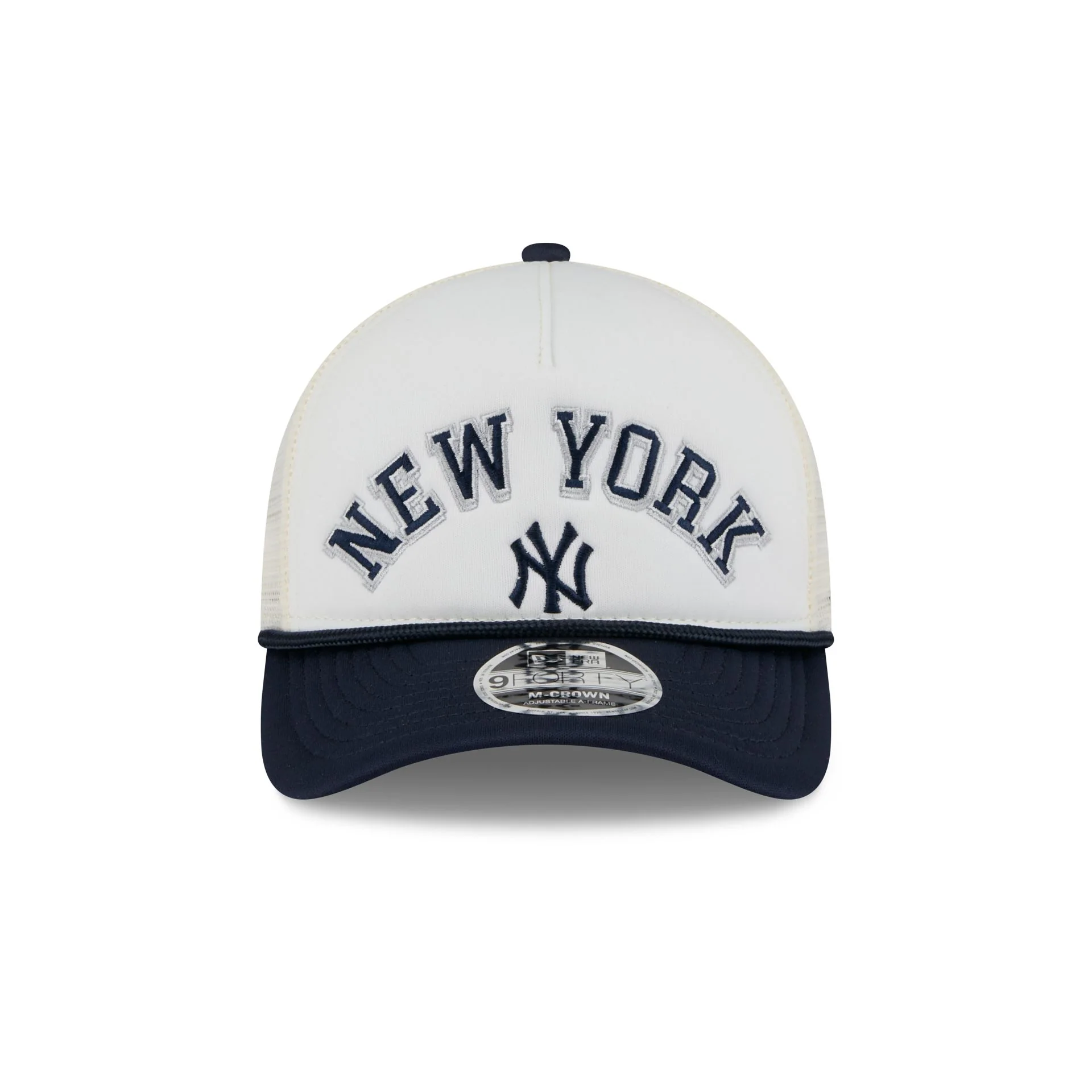 New York Yankees Chrome Arch 9FORTY M-Crown A-Frame Trucker Hat