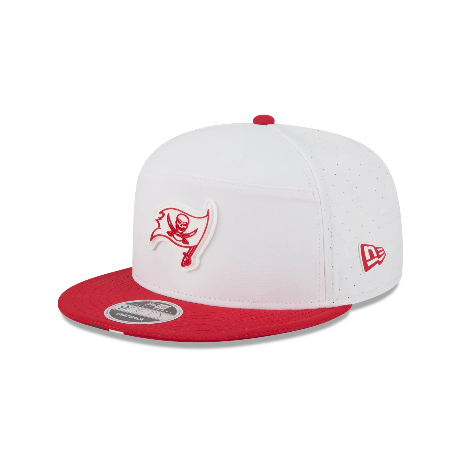Tampa Bay Buccaneers 2025 Training Split Panel 9FIFTY Snapback Hat