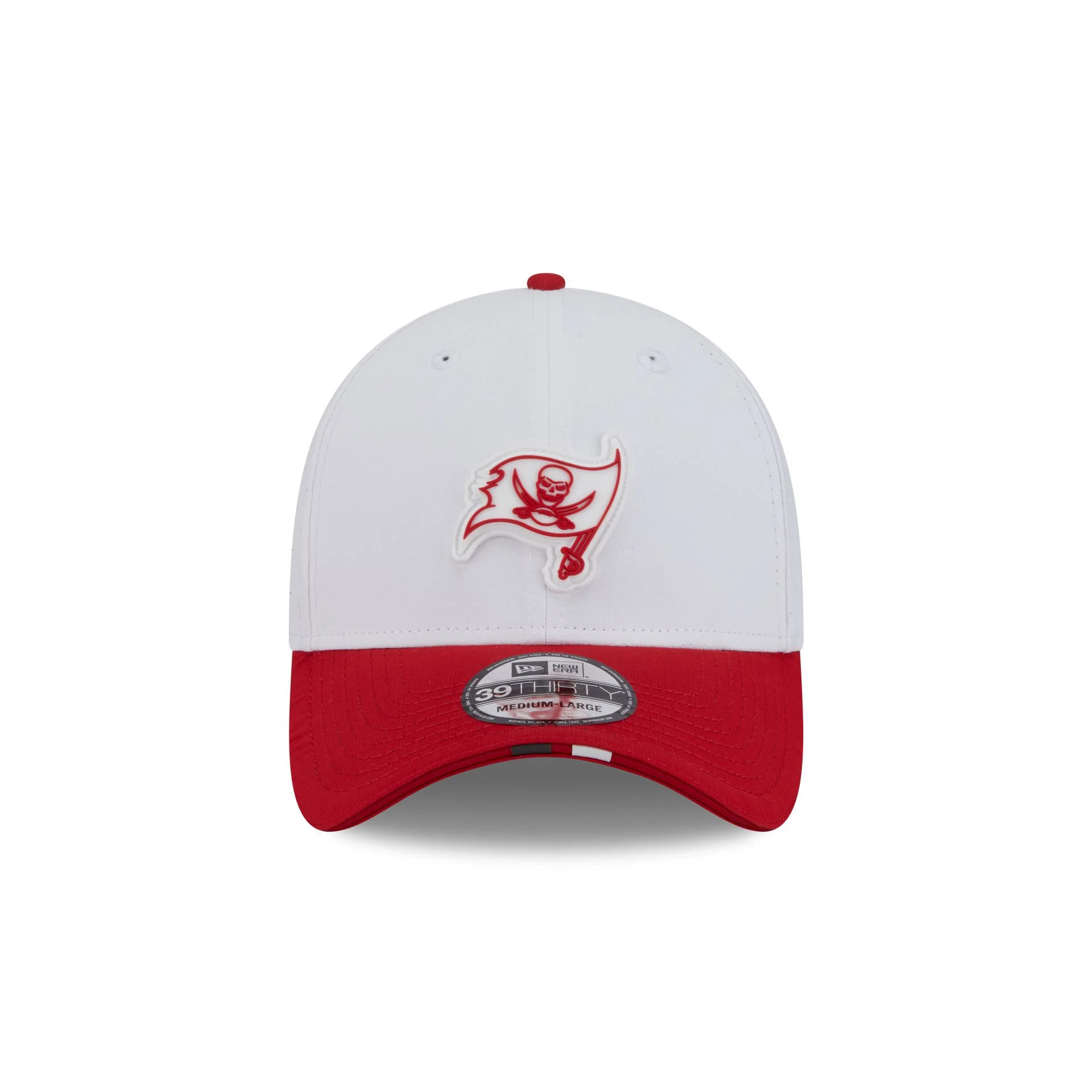 Tampa Bay Buccaneers 2025 Training 39THIRTY Stretch Fit Hat