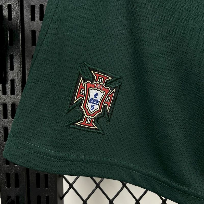 Shorts Portugal Home 25/26