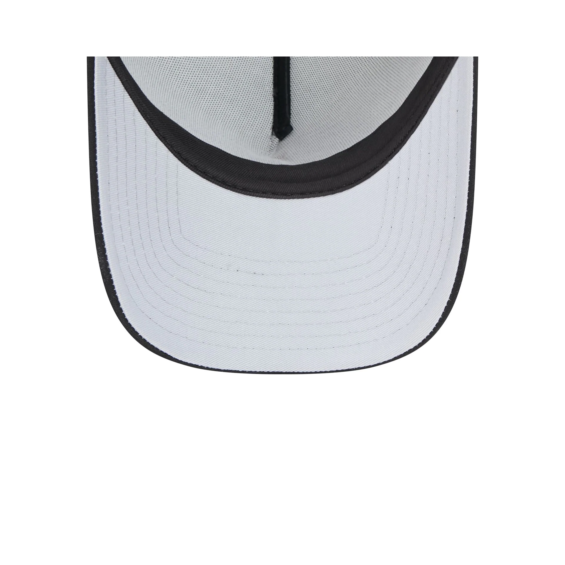 Chicago Blackhawks Sport Classics 9FORTY A-Frame Trucker Hat