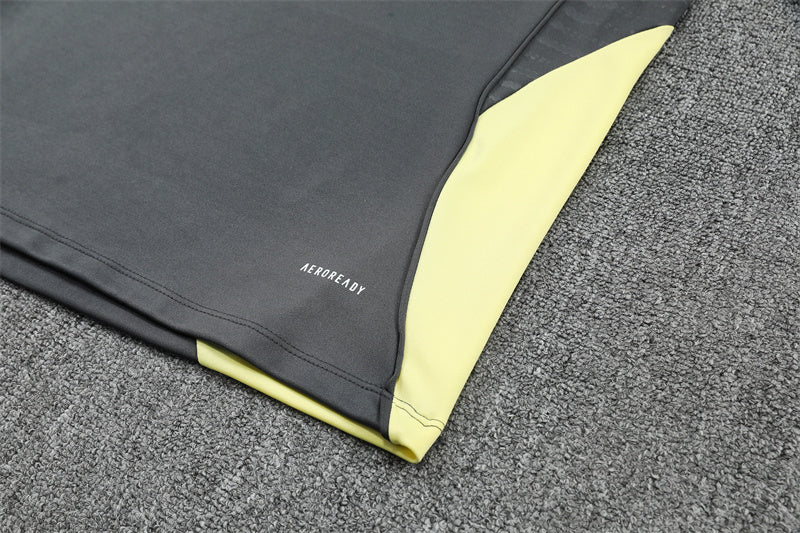 Tracksuit Real Madrid Gray/Yellow Training 25/26