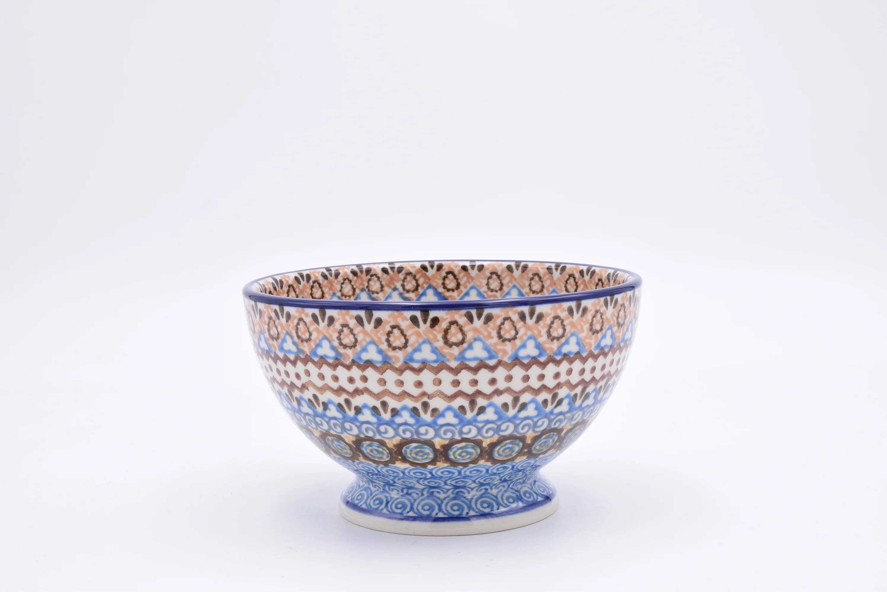 206 Bunzlau Schaal op voet 1359