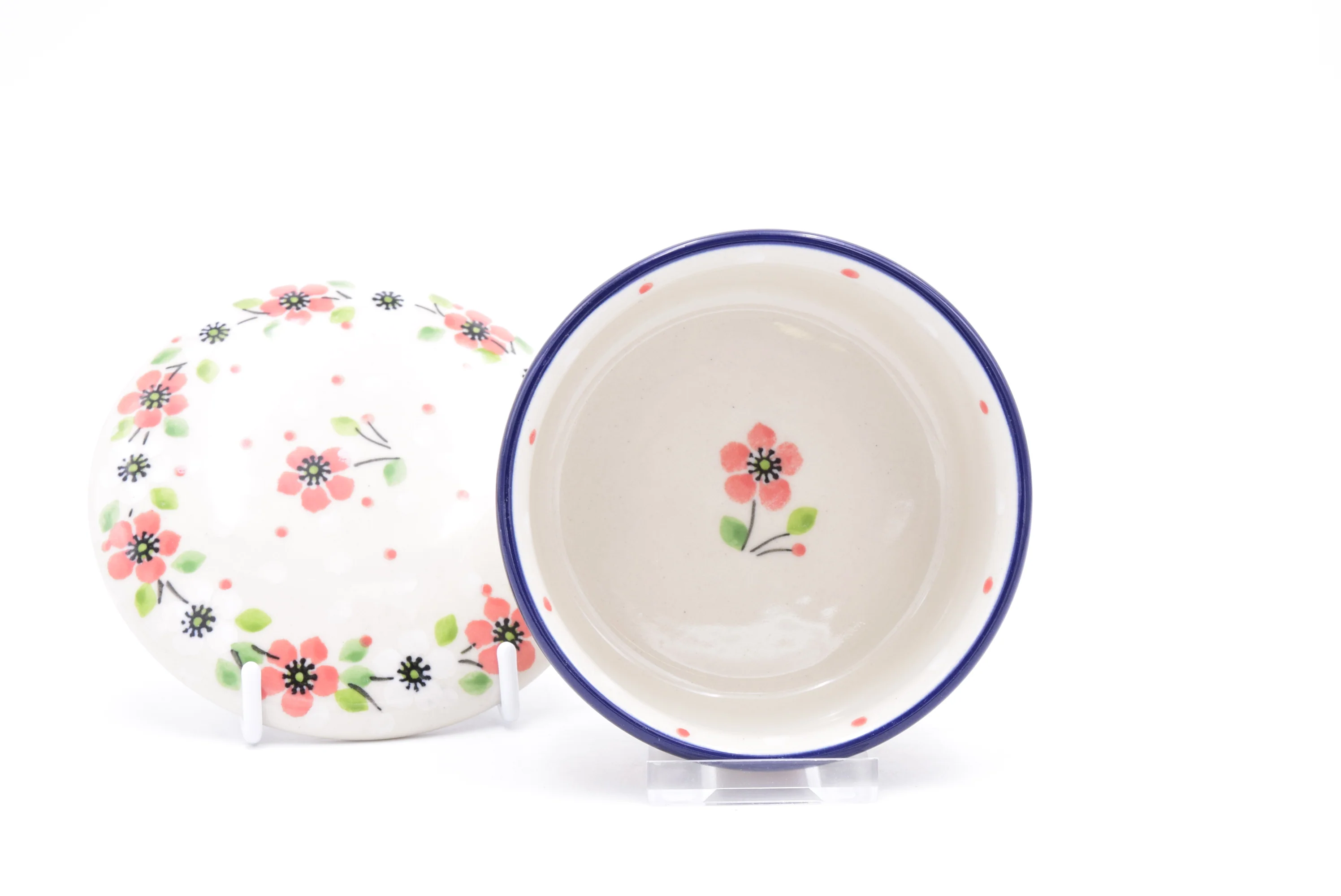 140 Bunzlau Potje met deksel 2345