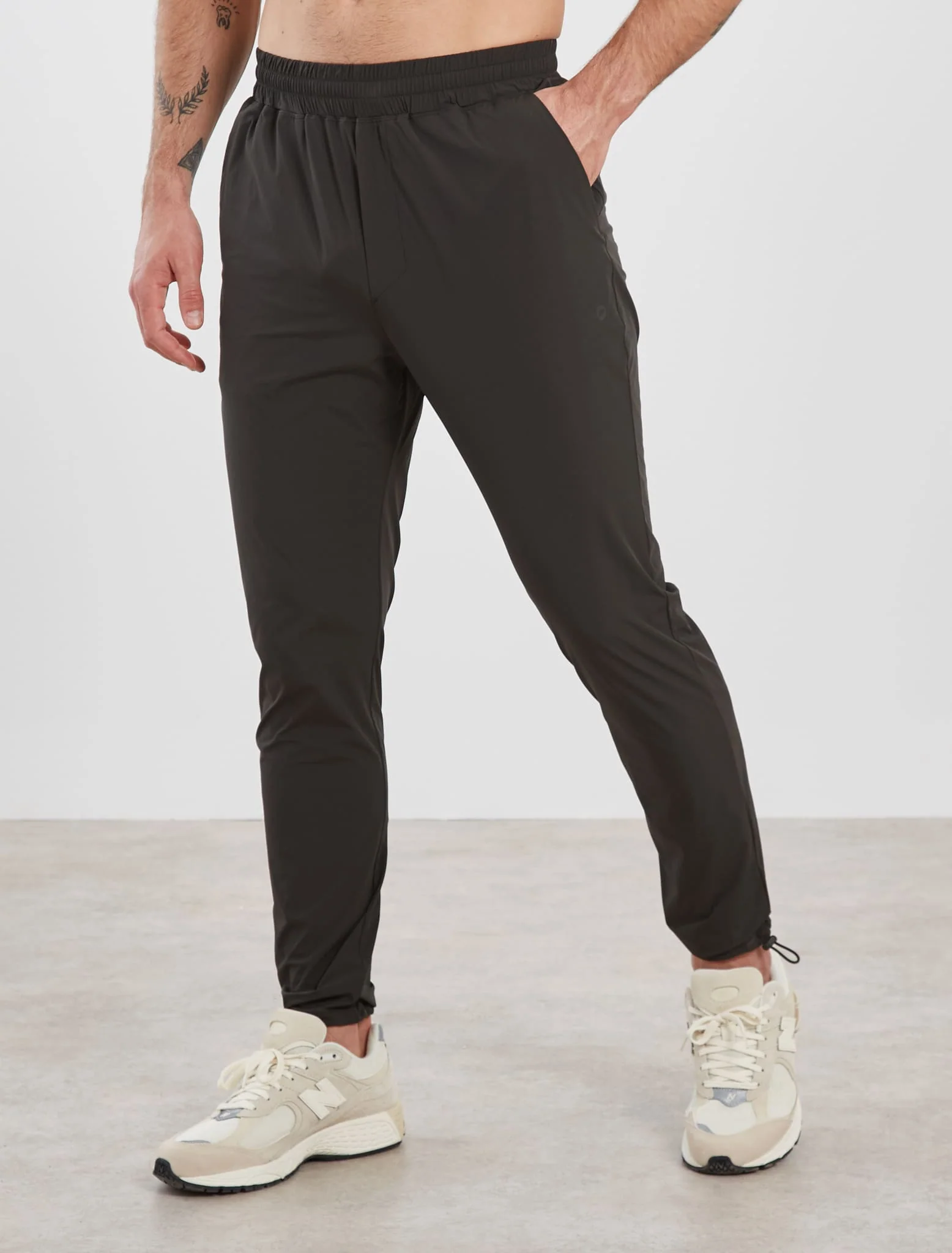 Fundamental Pant - Onyx Grey