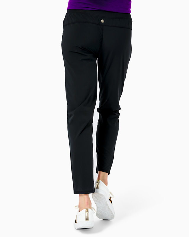 UPF 50+ Luxletic 28" Run Around Pant | Lilly Pulitzer Outlet - LillypulitzerOutlets