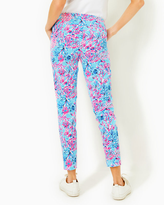 UPF 50+ Luxletic 28" Corso Pant | Lilly Pulitzer Outlet - LillypulitzerOutlets
