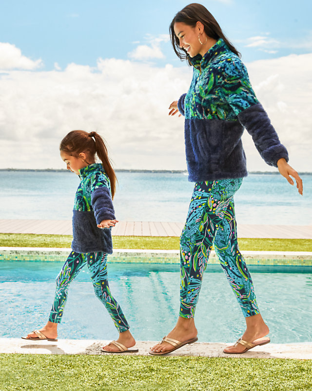 UPF 50+ Luxletic 28" Island Jogger | Lilly Pulitzer Outlet - LillypulitzerOutlets