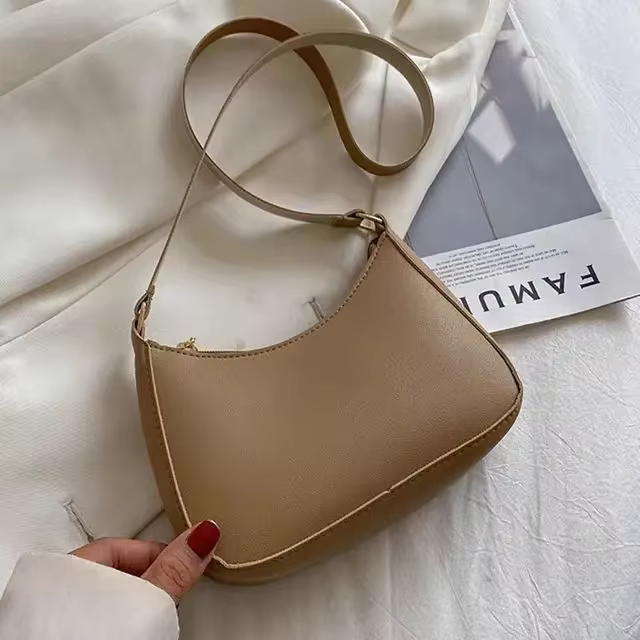2024 New Ladies Fashion Handbag Retro Pure Color Macaron Small Square Bag Hundreds of Shoulder Bags Casual Women