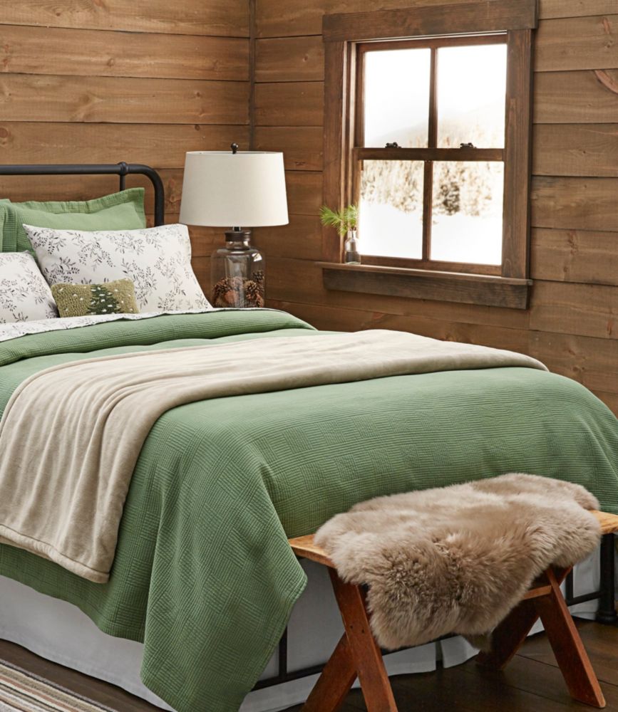 Single Sheepskin Rug - LLBeanoutlets