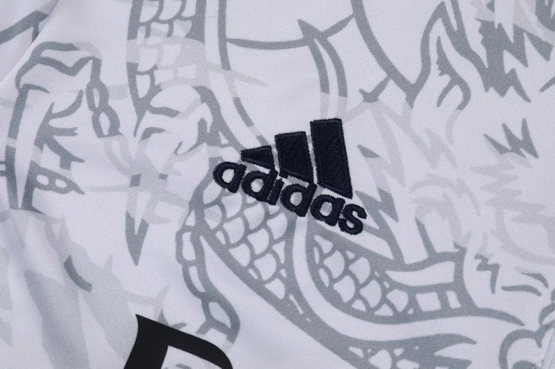 Real Madrid Dragón Blanco Premium Tracksuit
