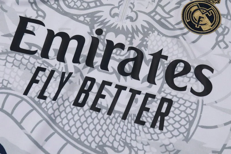 Real Madrid Dragón Blanco Premium Tracksuit