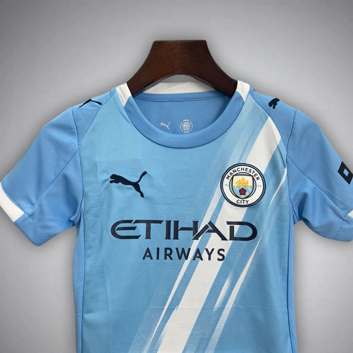 Manchester City 2025/26 Home Kids Kit