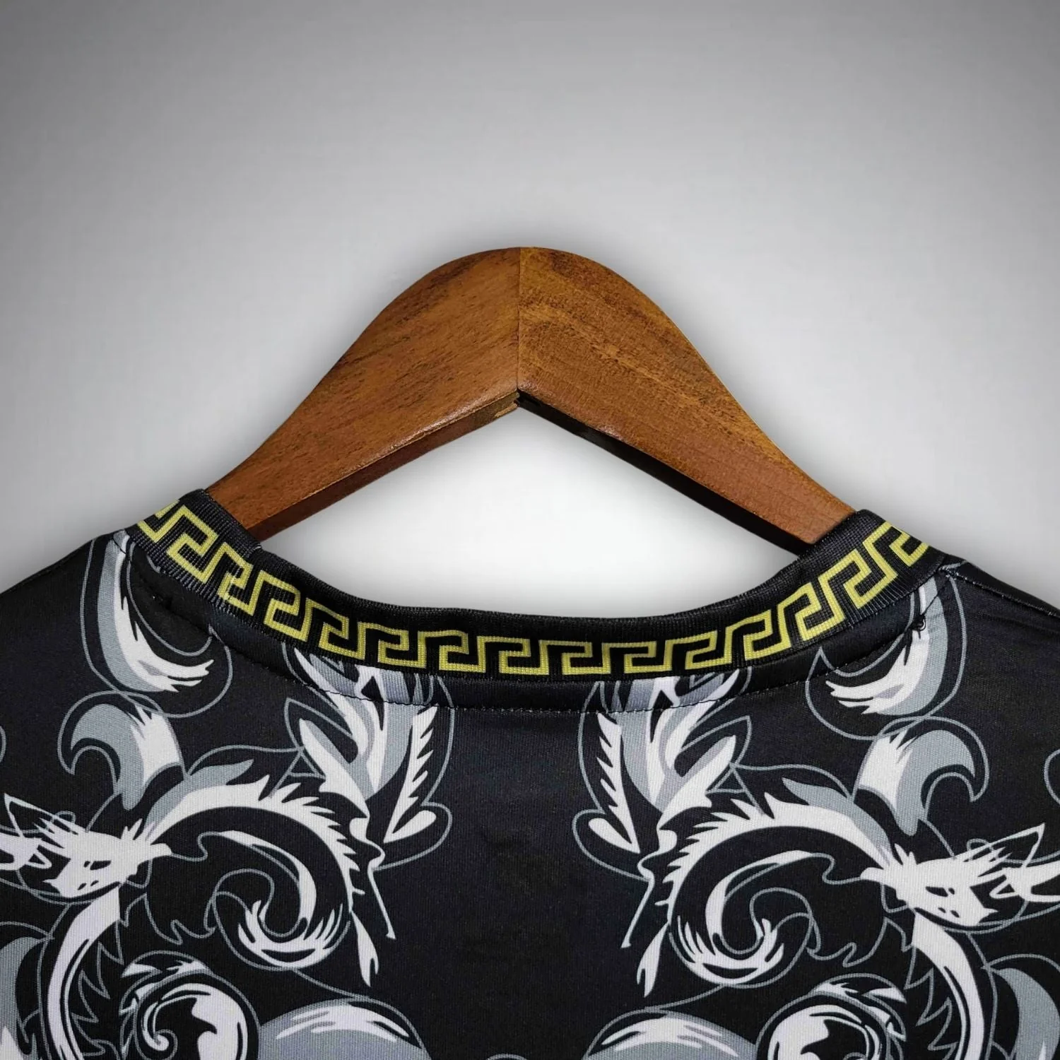 Italy Versace Premium Black Kit