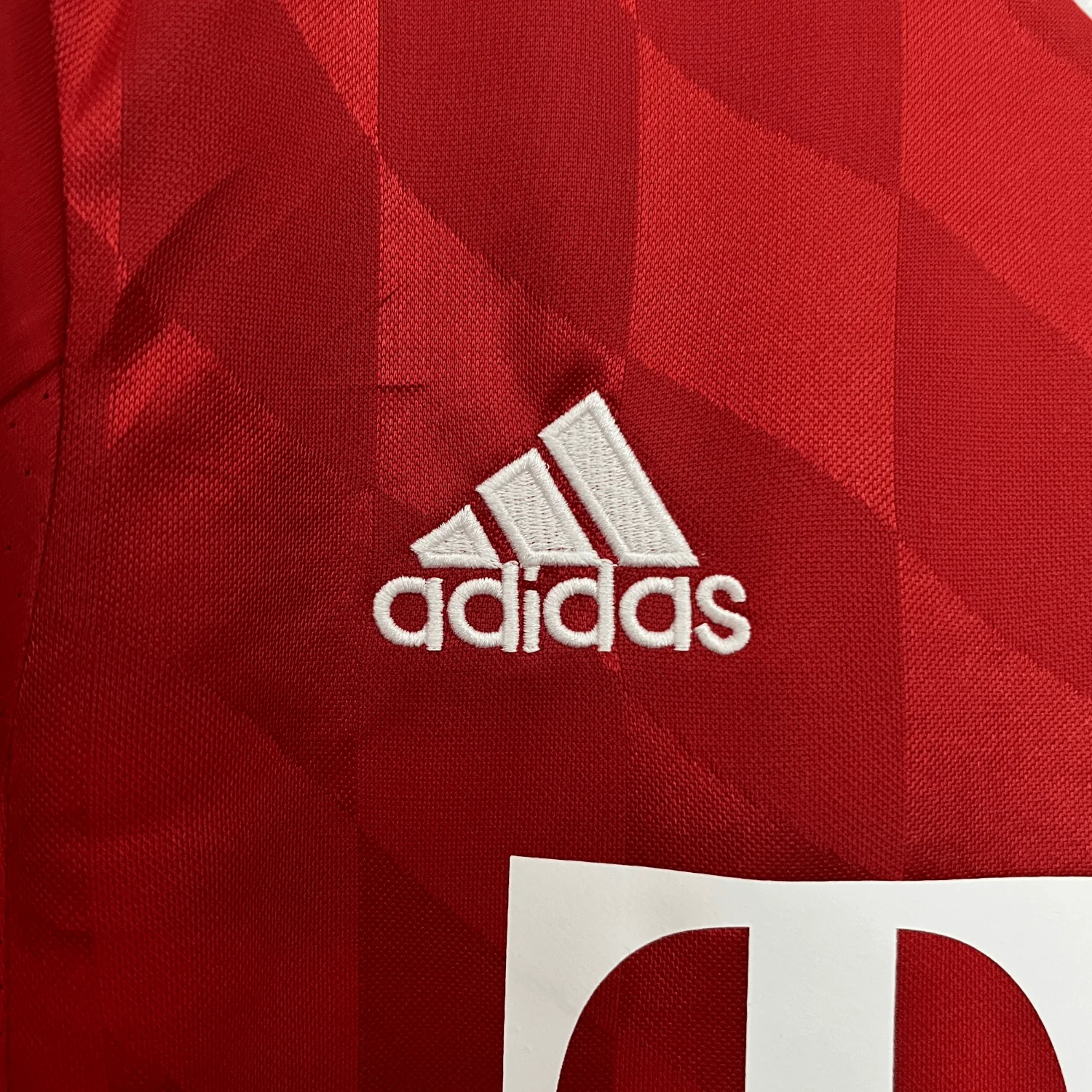 13/14 FC Bayern Home Premium Kit