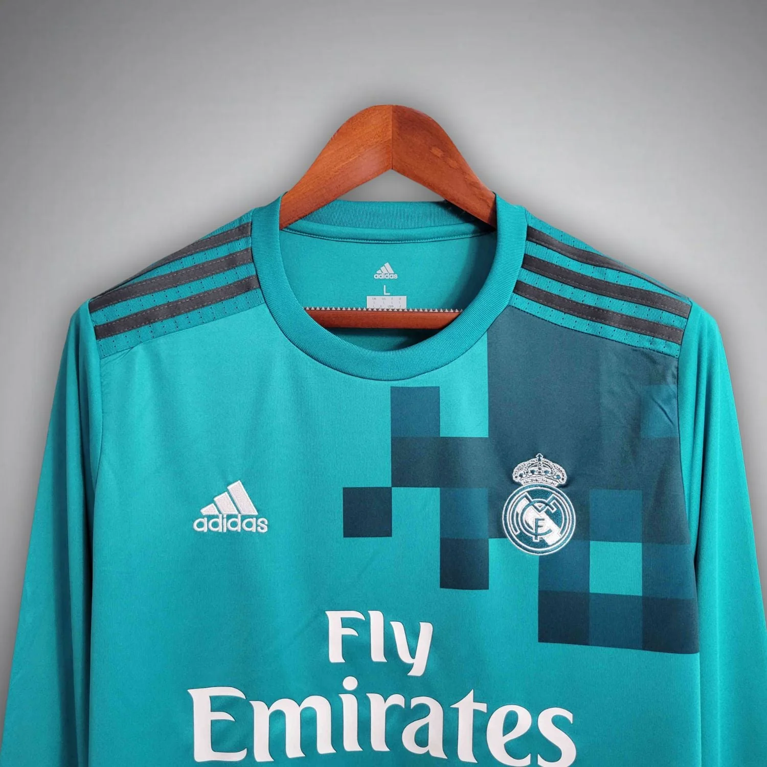 Real Madrid 2017/18 Teal Third Long Sleeve Football Shirt