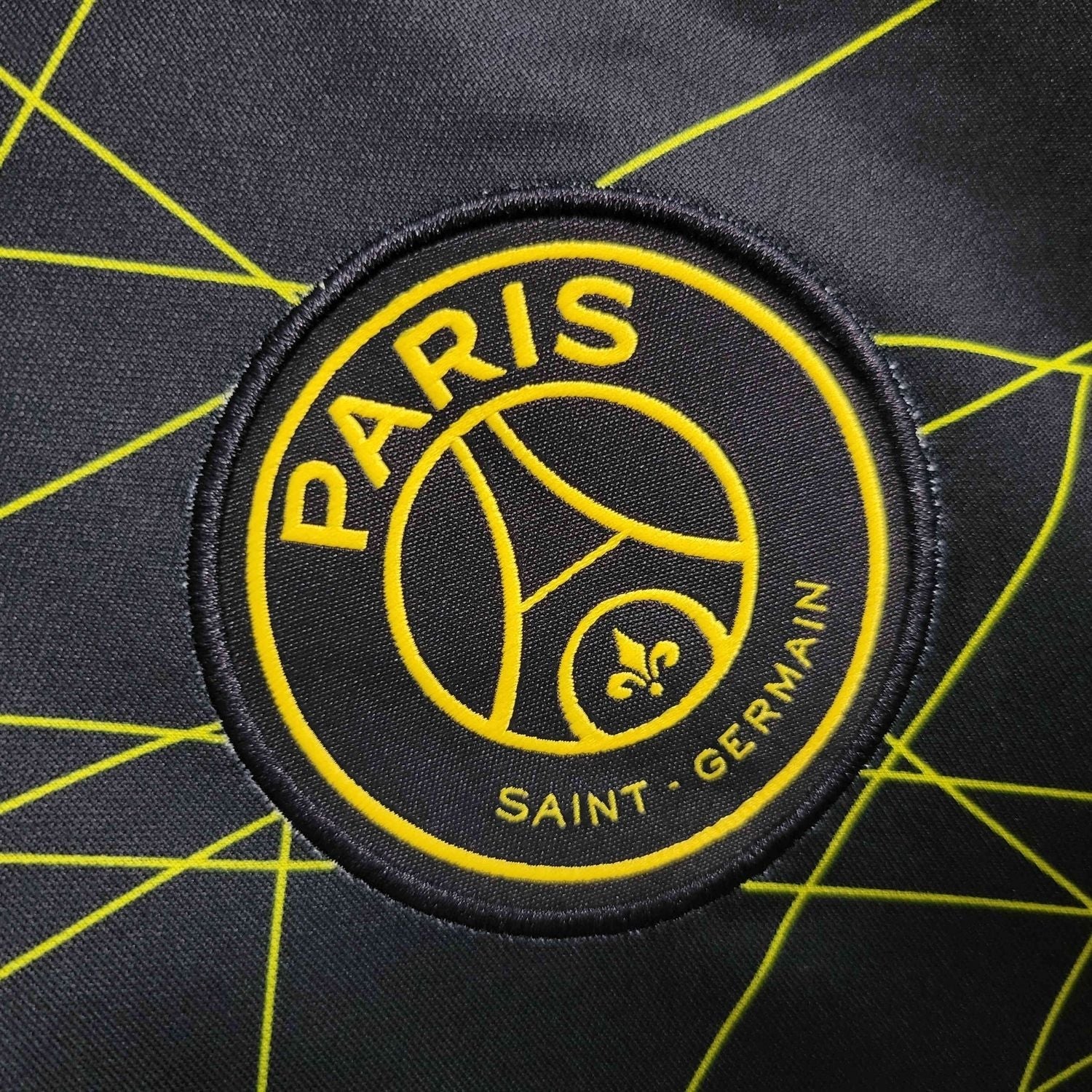 22/23 PSG 4th Long Sleeve Kit