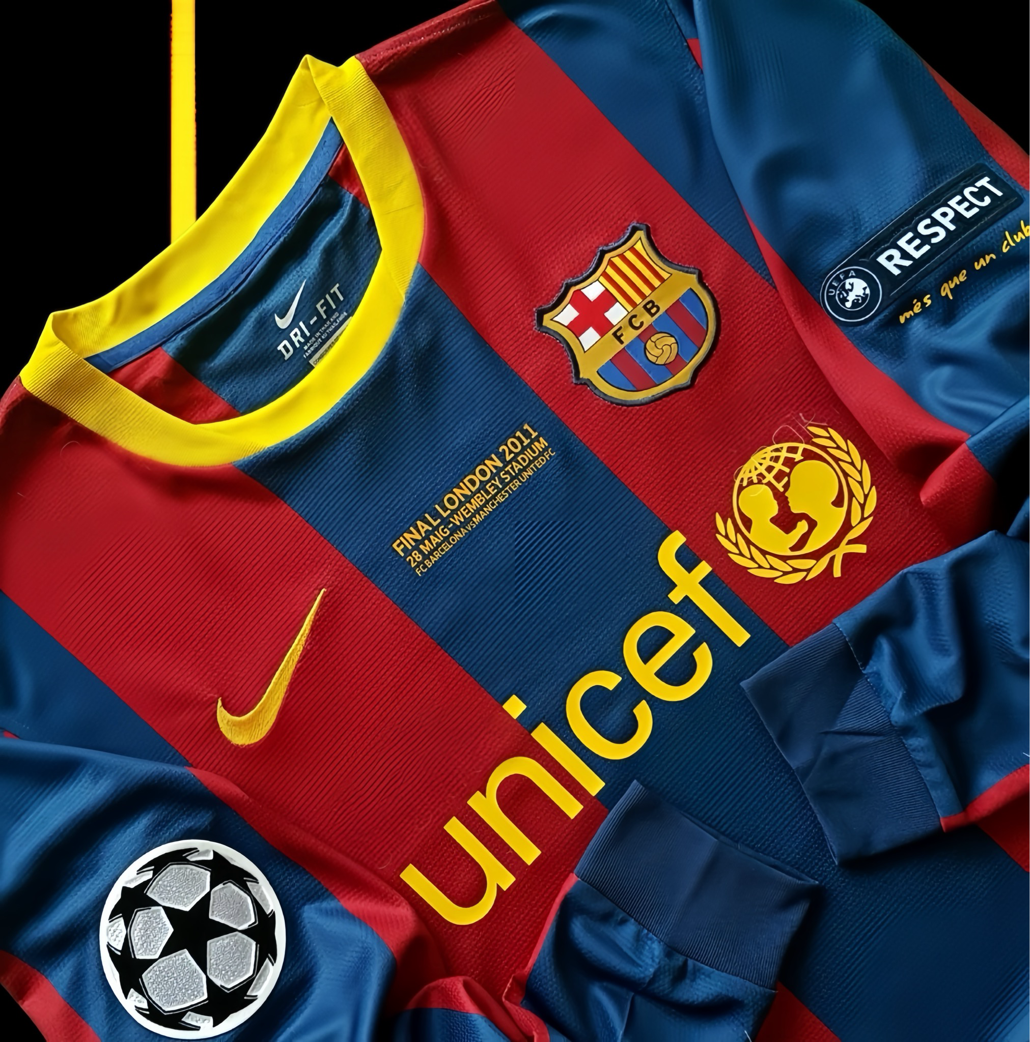 FC Barcelona 2010/2011 Home kit