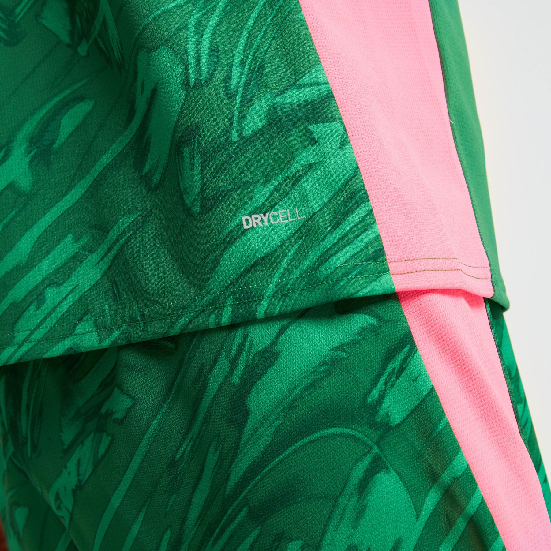 2025/26 AC MILAN GOALKEEPER THIRD JERSEY