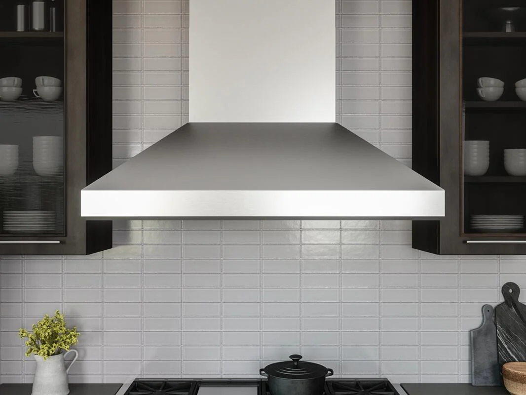 Zephyr 48'' Titan Pro Wall Mount Range Hood 750 CFM LED Lights