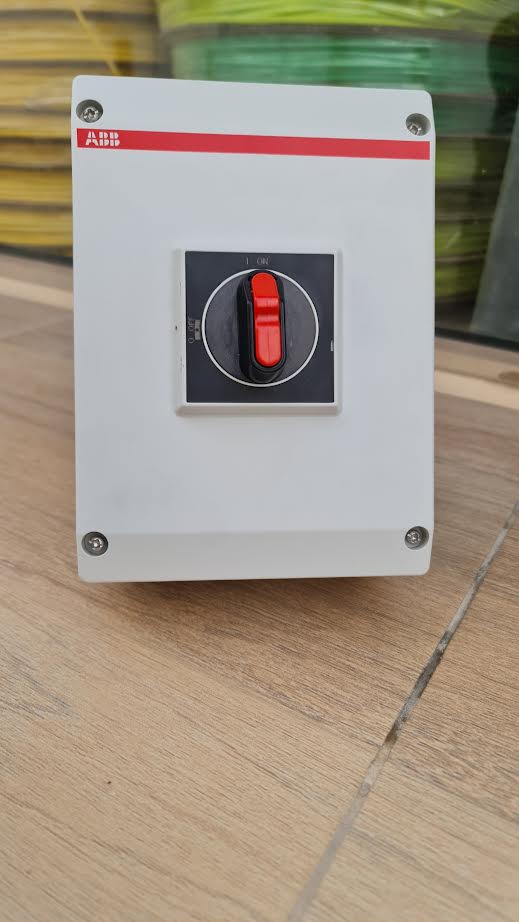 Weather Proof Isolator 63Amp 4Pole IP67