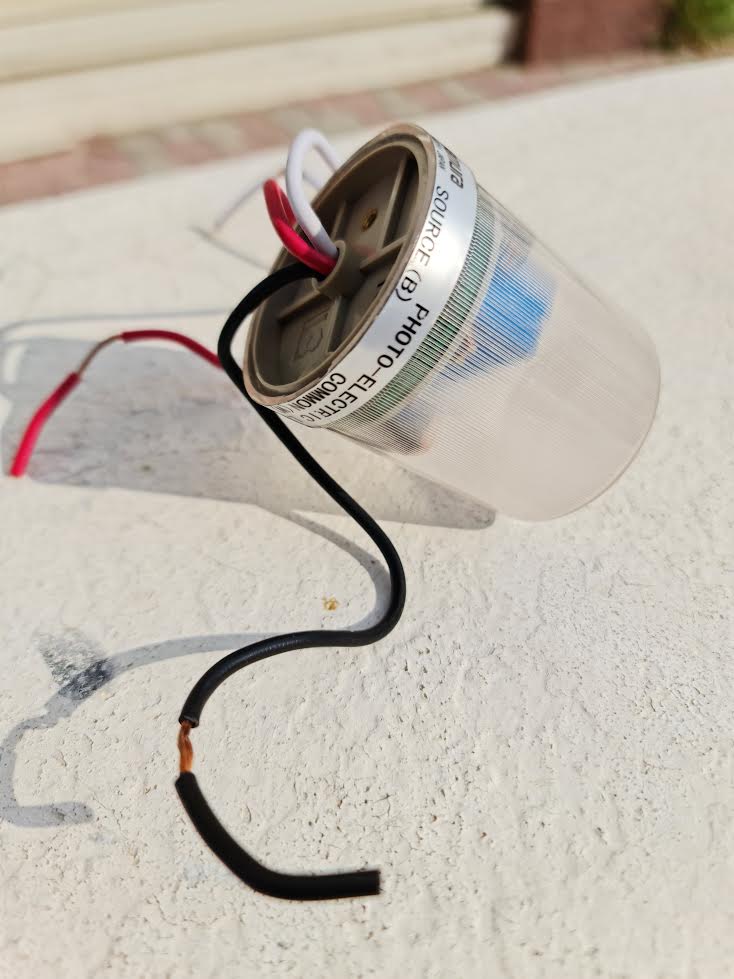 Photo Electric Light Control KSO-22010 | Kawamura