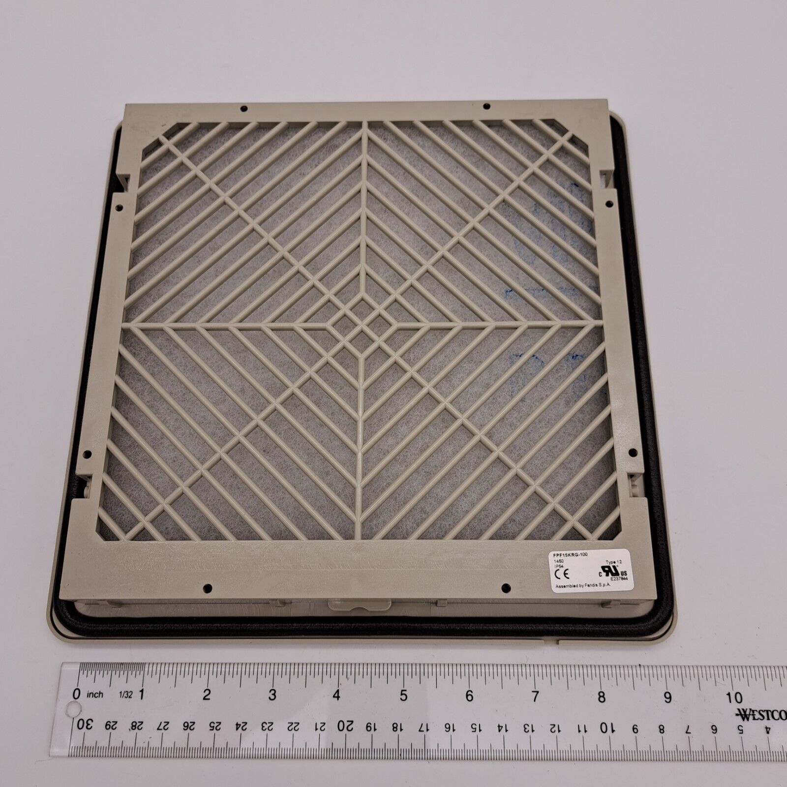 FF12U Filter (W x H x D) 150 x 150 x 21.5 mm