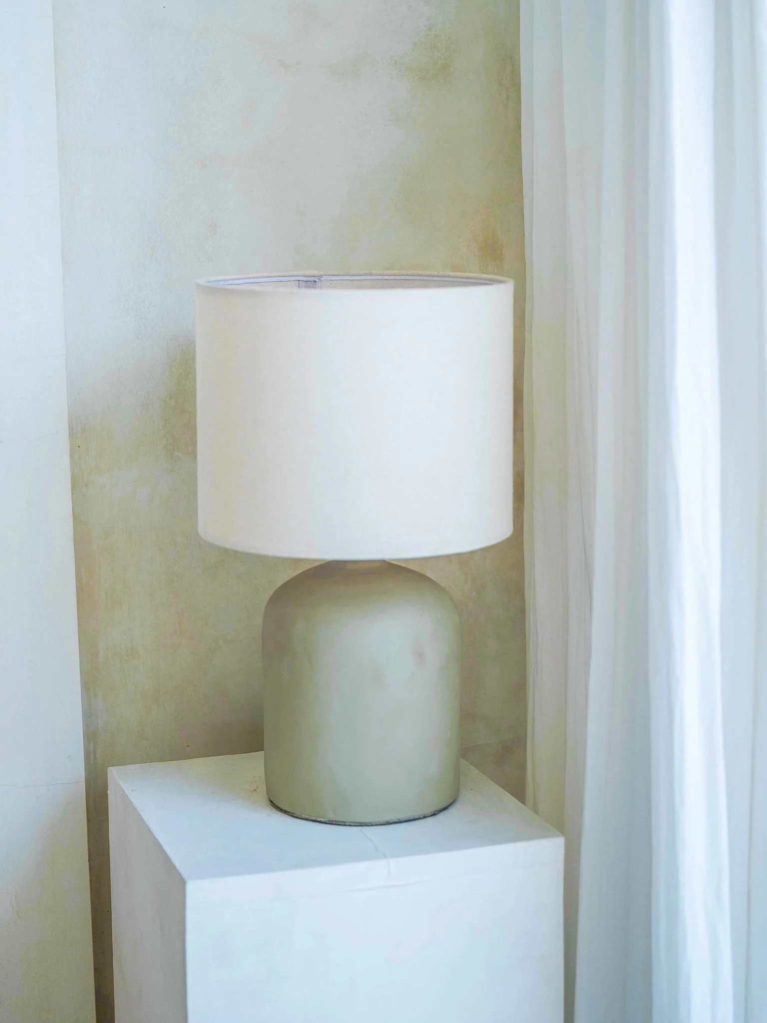 Luna Ceramic Table Lamp