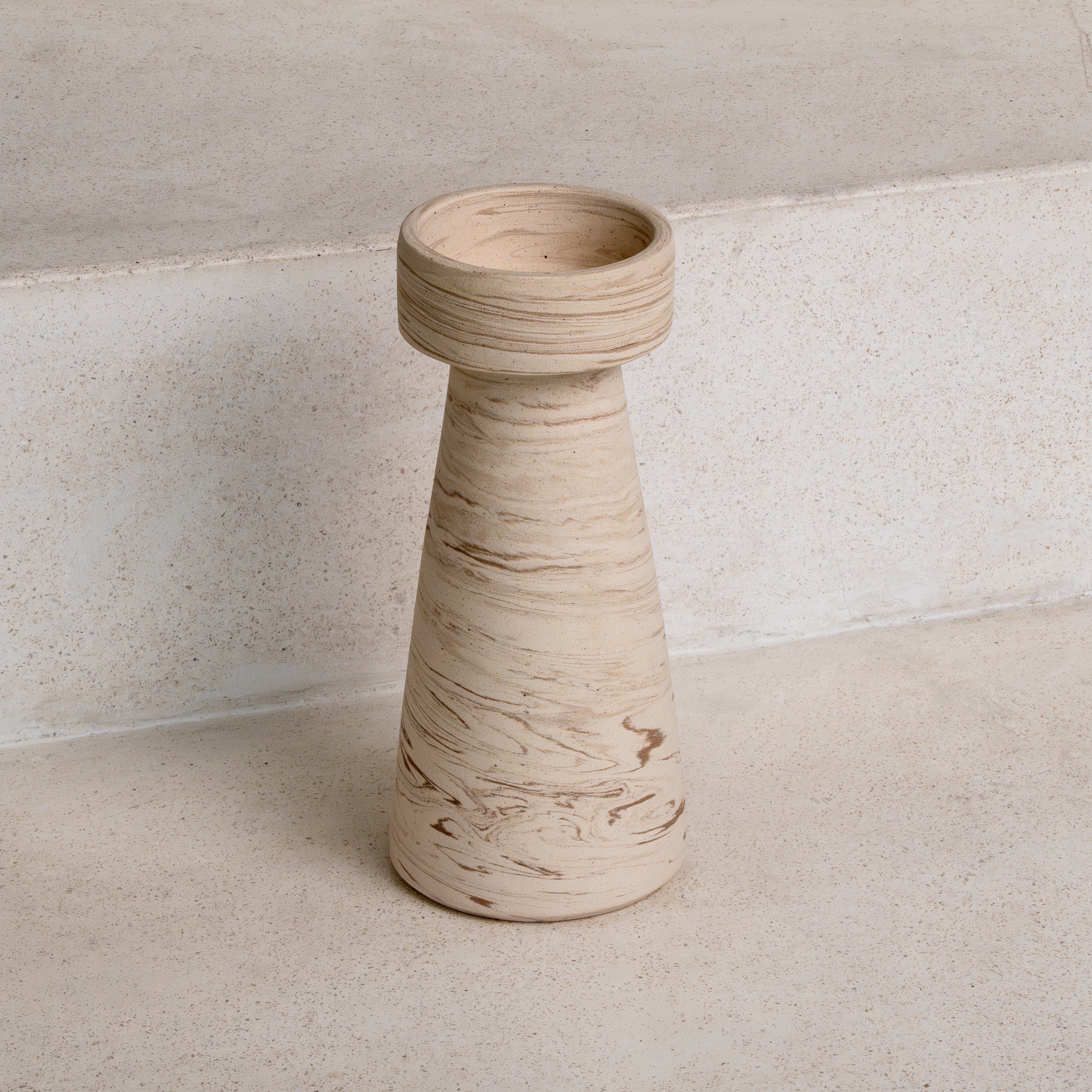 Cahaya Ceramic Taper Candle Holder
