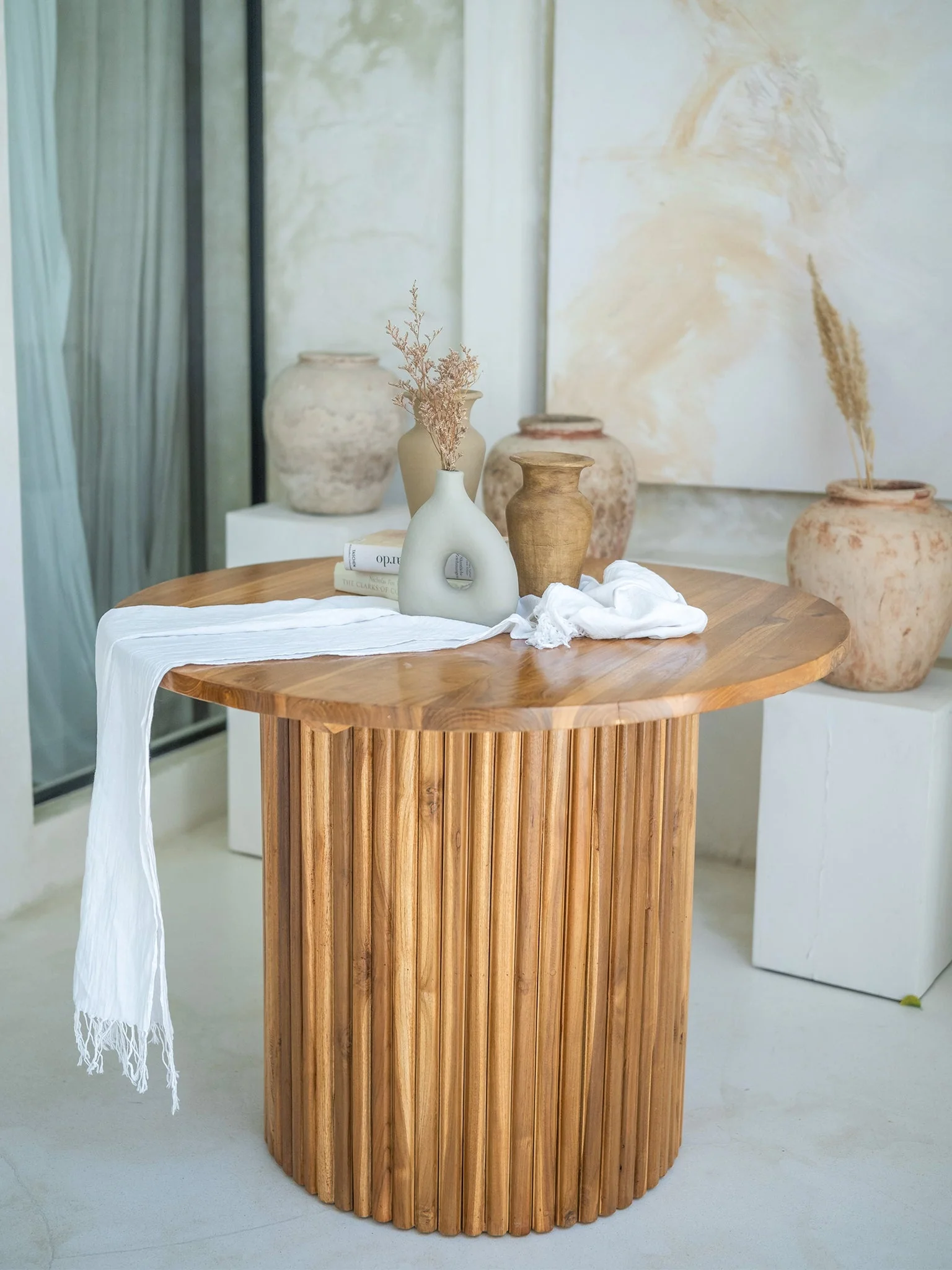 Maya Round Dining Table