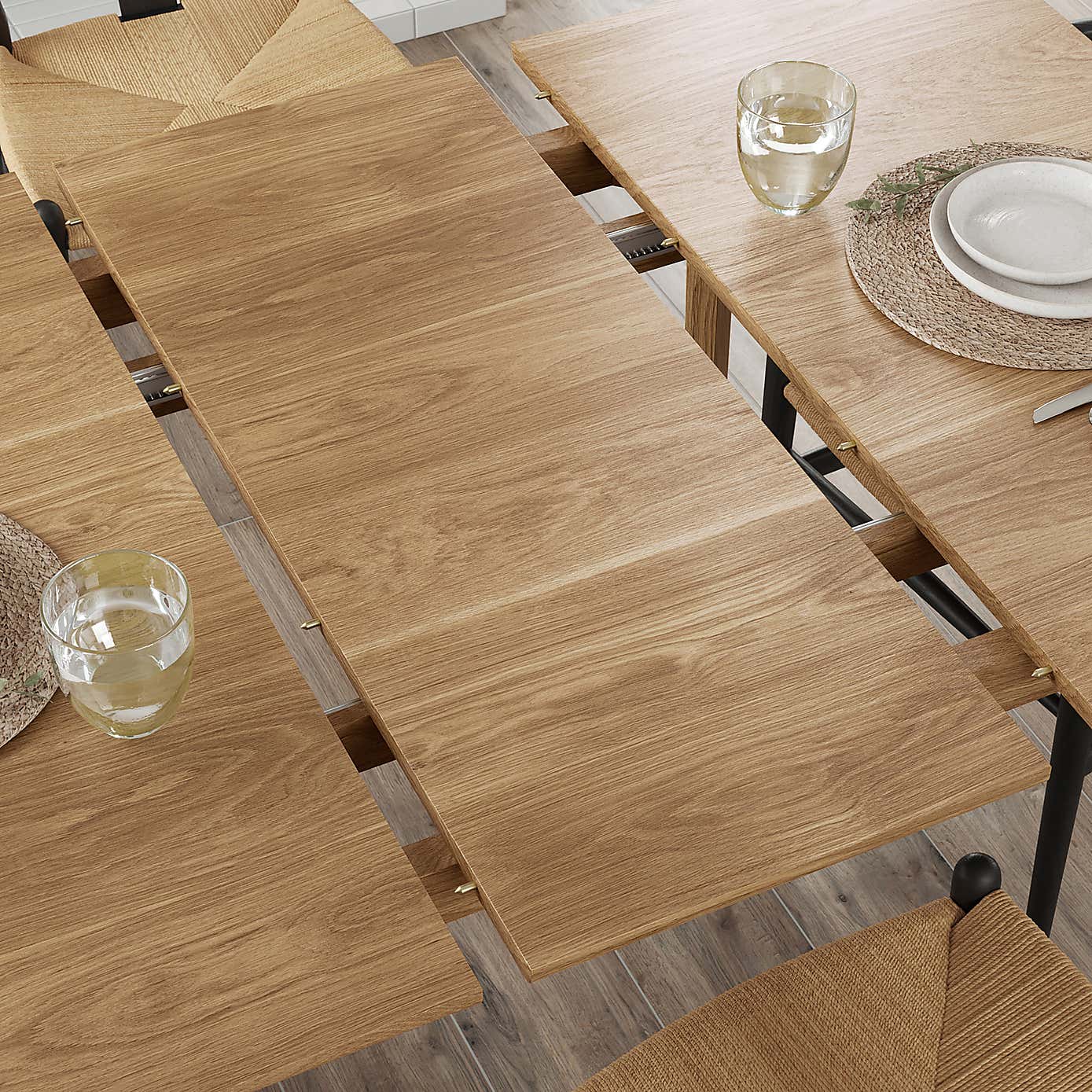 Hudson Square Extendable Dining Table